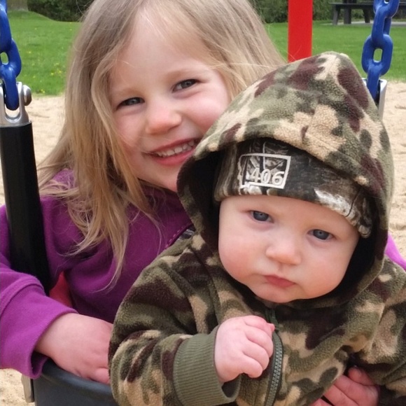 Meet your Posh Ambassador, Lisa - Picture 5 of 6